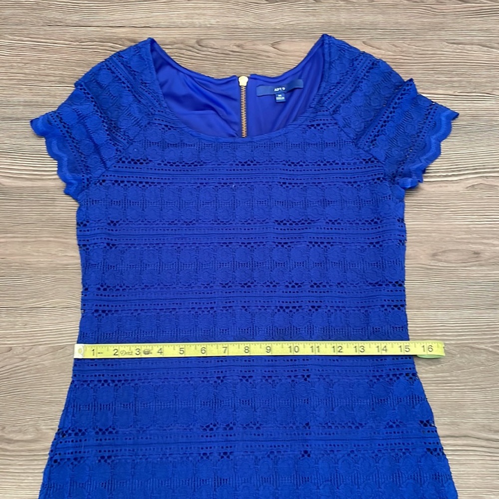 Apt 9 royal blue lace lined dress size medium - Picture 7 of 8